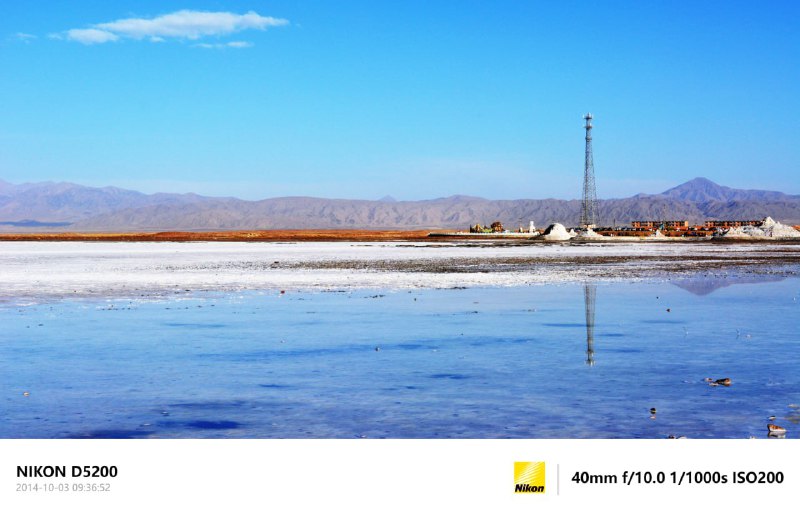 #拍照 #水印 #开源 Picseal 生成类似小米照片风格的莱卡水印照片，支持佳能、尼康、苹果、华为、小米、DJI 等设备的水印生成，可自动识别，也可自定义处理，完全免费，无需注册